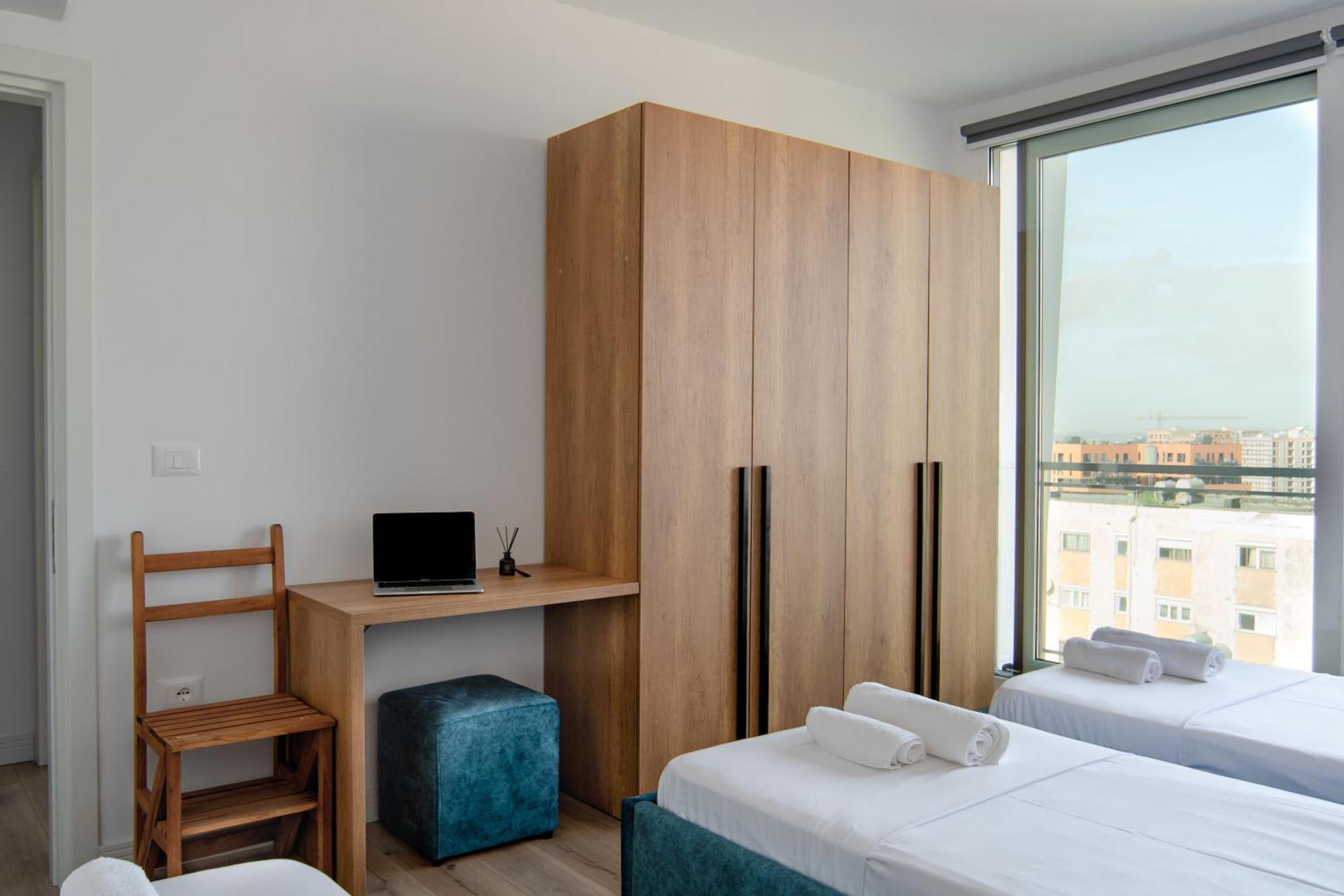 Urban Serenity City Skyline View Apartment 1 Tirana Eksteriør billede